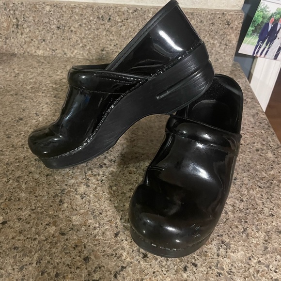 Dansko clogs - Picture 3 of 6